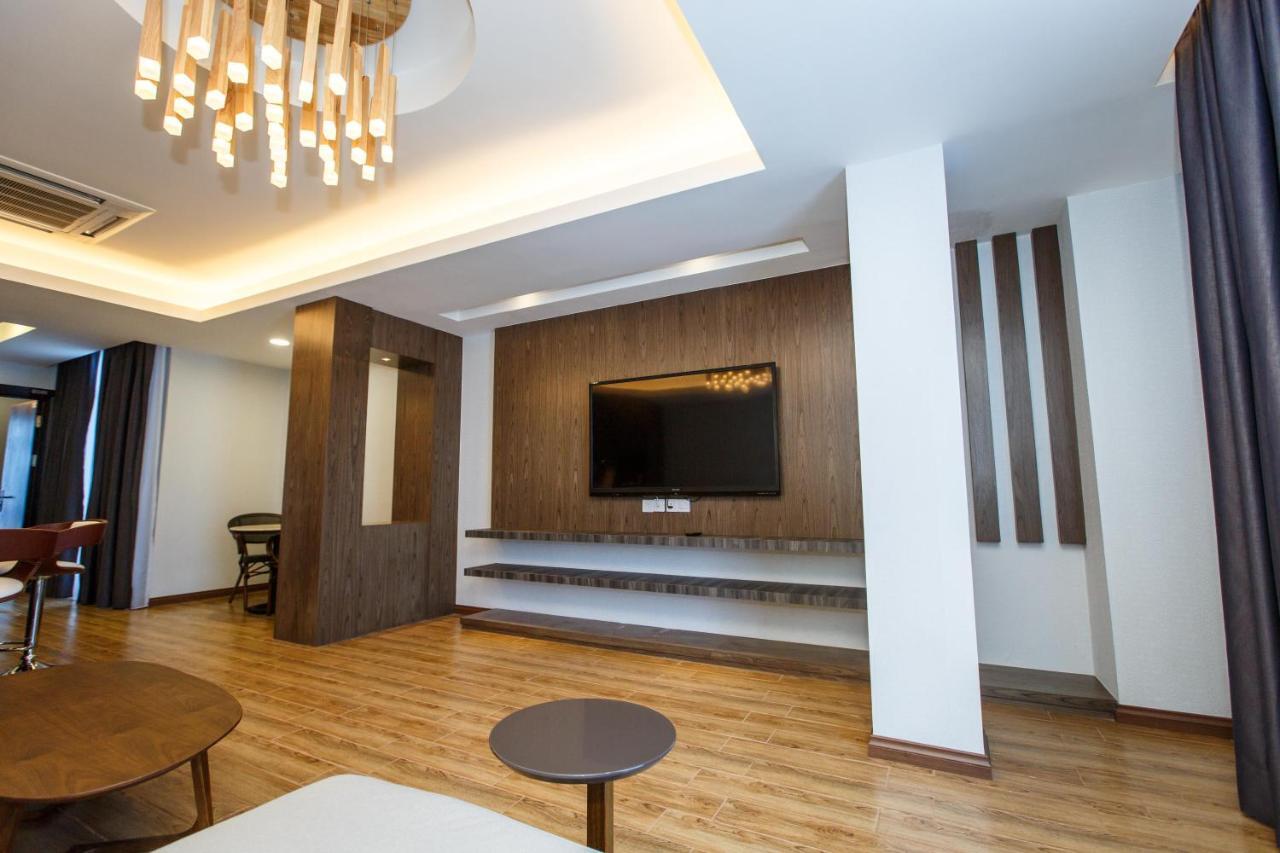 Lintas Platinum Hotel Кота Кинабалу Екстериор снимка