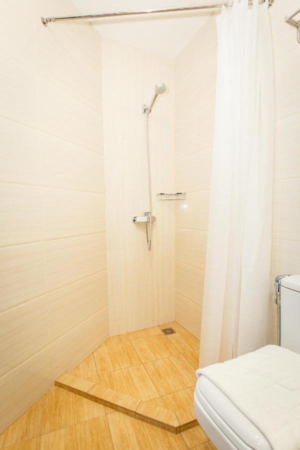 Lintas Platinum Hotel Кота Кинабалу Екстериор снимка